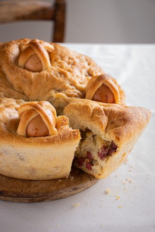 casatiello napoletano