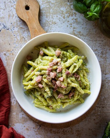Pasta zucchine e pancetta