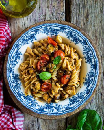pasta melanzane e pomodorini
